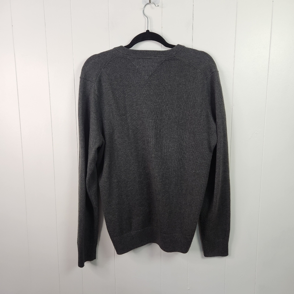 Tommy Hilfiger Mens Gray V-Neck Sweater Long Sleeve Classic Preppy Y2K Medium - Picture 5 of 7